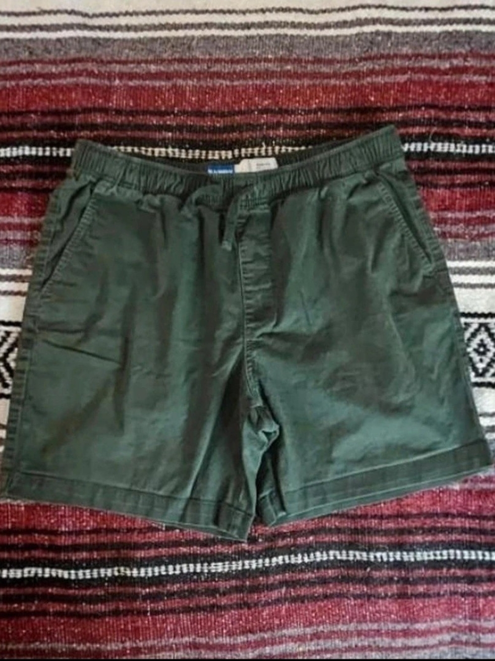 Old Navy Men's Green Elastic Waist Drawstring Shorts
